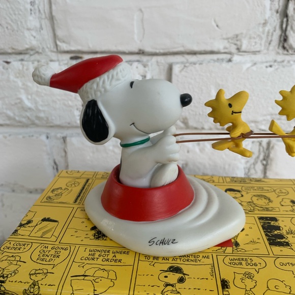 HALLMARK Keepsake Collections Peanuts Gallery figurine - Picture 2 of 10